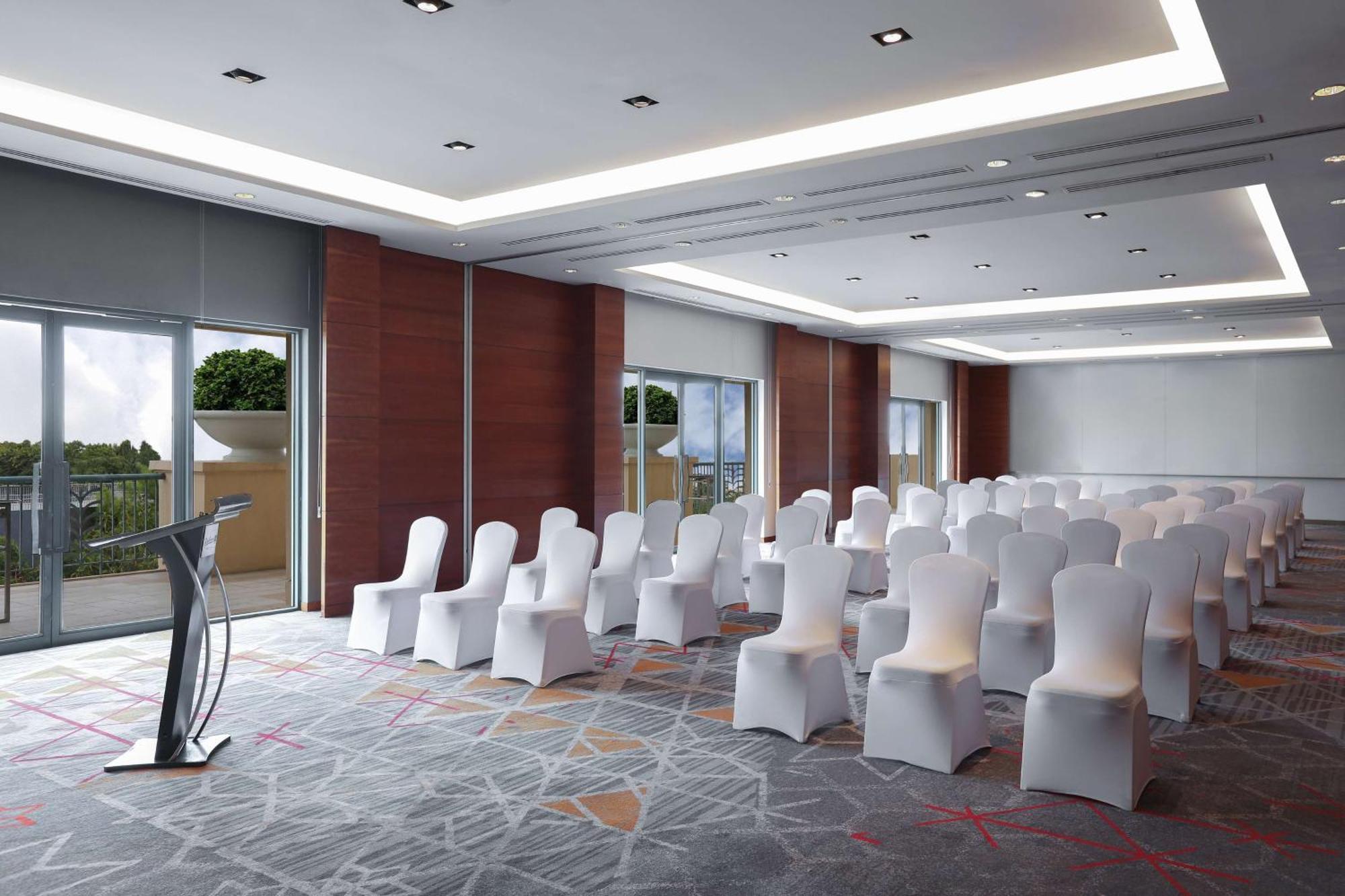 Hotel Radisson Blu Cebú Exterior foto Meeting room